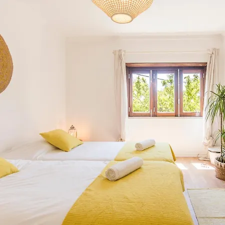 Gota Dagua Surf Camp - Costa Da Caparica, Lisbon Ostello Costa da Caparica