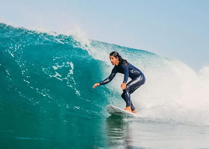 Gota Dagua Surf Camp - Costa Da Caparica, Lisbon Hostel *