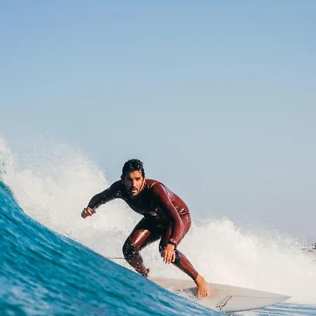 호스텔 Gota Dagua Surf Camp - Costa Da Caparica, Lisbon *