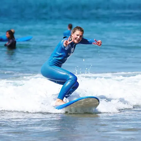 Gota Dagua Surf Camp - Costa Da Caparica, Lisbon * 코스타 다 카파리카