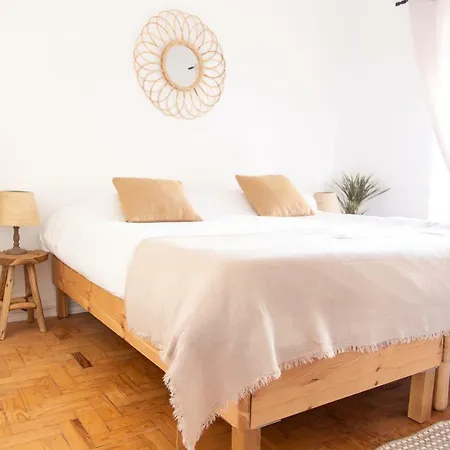 Gota Dagua Surf Camp - Costa Da Caparica, Lisbon