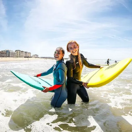 Gota Dagua Surf Camp - Costa Da Caparica, Lisbon 코스타 다 카파리카