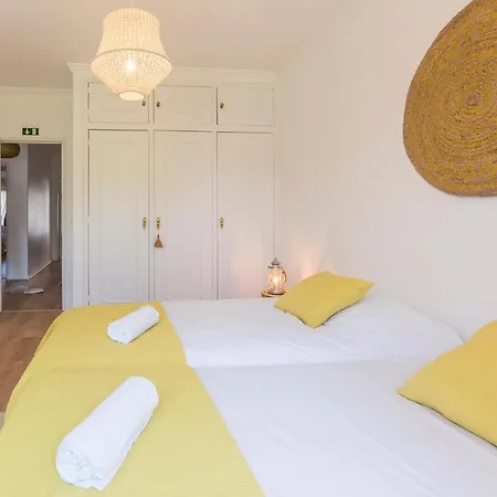 호스텔 Gota Dagua Surf Camp - Costa Da Caparica, Lisbon