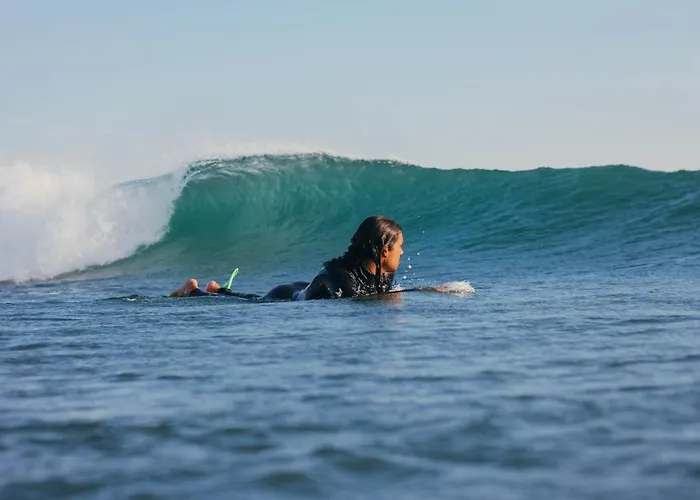 Gota Dagua Surf Camp - Costa Da Caparica, Lisbon Vandrerhjem Costa de Caparica