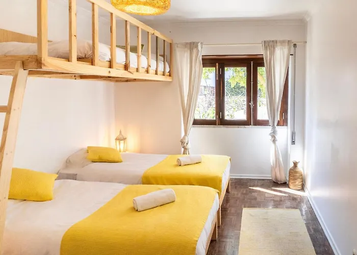 Gota Dagua Surf Camp - Costa Da Caparica, Lisbon