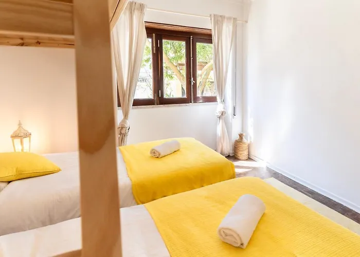 Gota Dagua Surf Camp - Costa Da Caparica, Lisbon